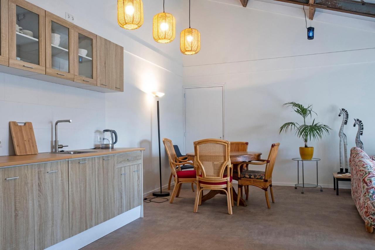 Opdehoekvandestal 沃库姆 外观 照片